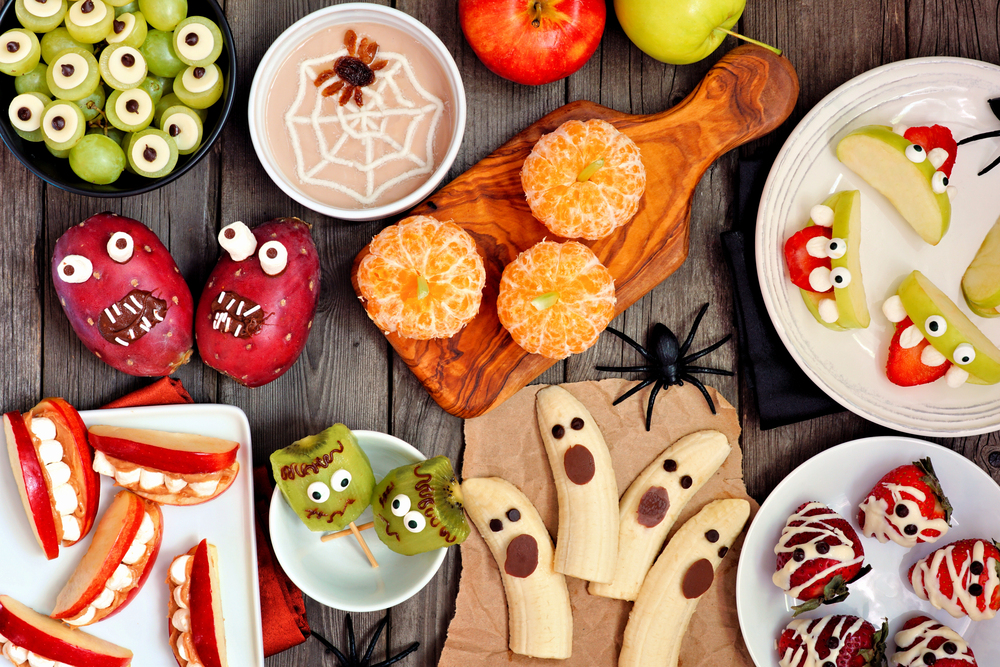 You are currently viewing Healthy Halloween Treats for 50+: Delicious, Festive, and Zero Candy FOMO
